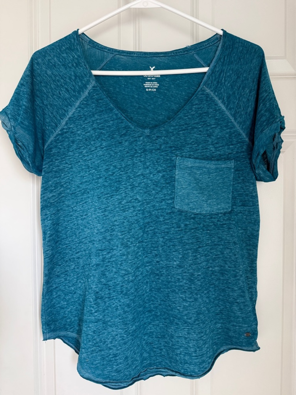 American Eagle Outfitters Teal Heather V-Neck Pocket Tee
